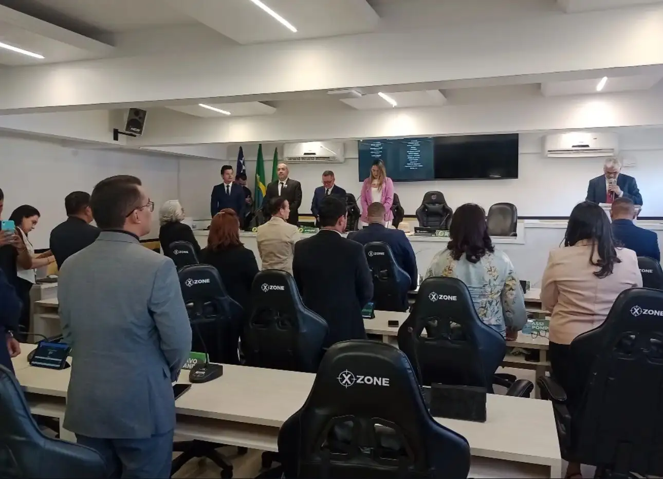 Câmara Municipal de Barra do Corda retoma trabalhos legislativos e entrega reforma da sede