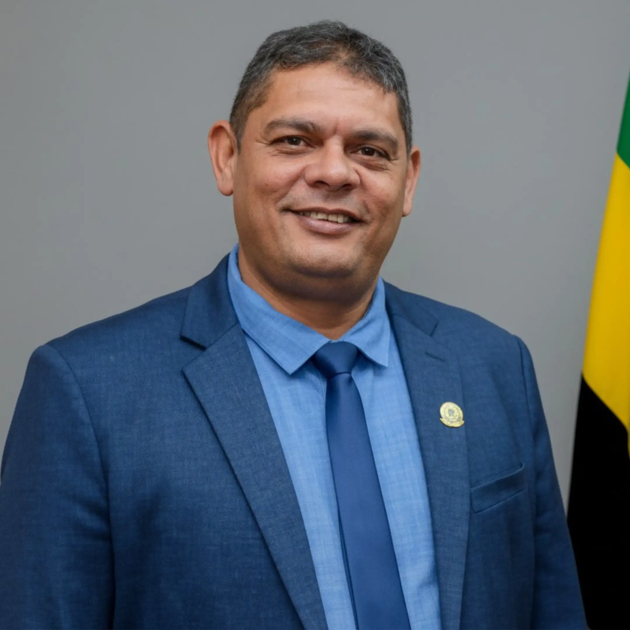 Vereador Pedro da Melancia solicita instalação de lombada no bairro Altamira para reforçar segurança no trânsito